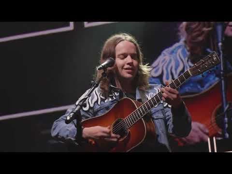 Billy Strings - Richmond, VA Set 2 Performance 2022 - Official Video Thumbnail